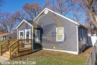 Building Photo - 1349 James St