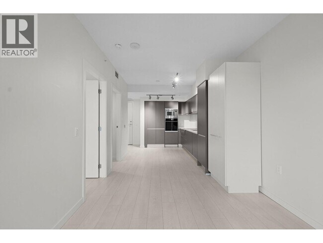 Photo du bâtiment - 180 E 2nd Ave