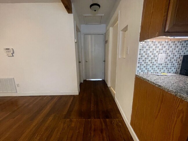 Foto del edificio - Rental Home Available!