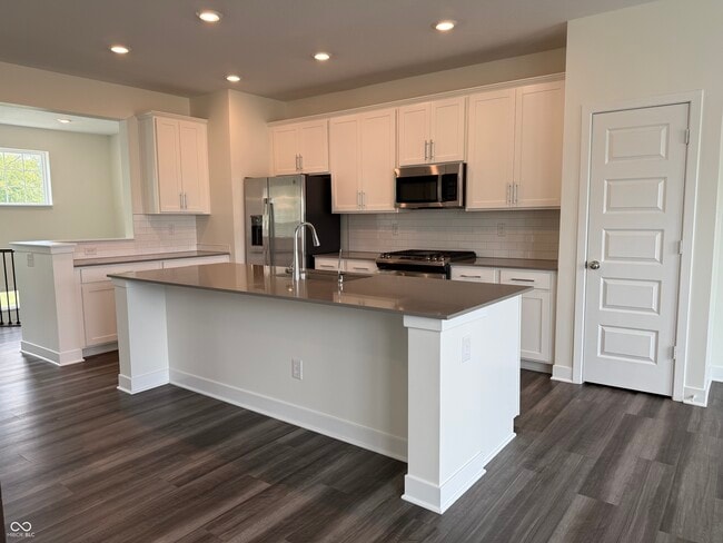 Building Photo - 912 Yorkshire Ln