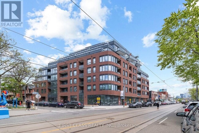 Photo du bâtiment - 5-515 Lakeview Ave
