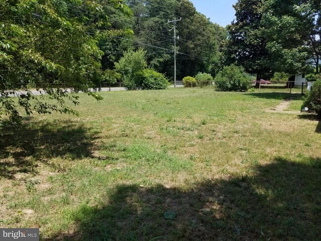 Foto del edificio - 10118 Dahlgren Rd