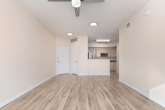 Building Photo - 18416 N Cave Creek Rd