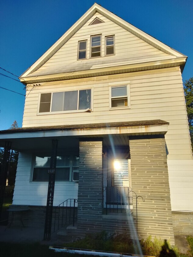 Primary Photo - 900 Duanesburg Rd