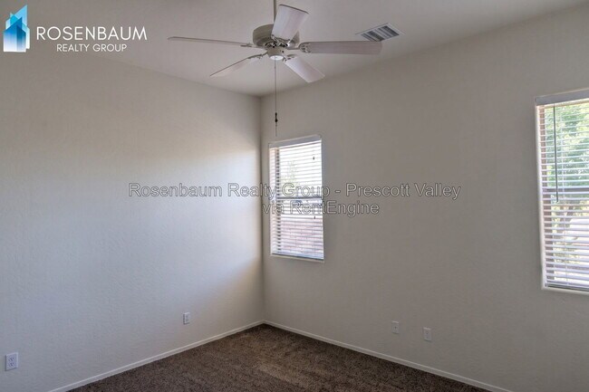 Foto del edificio - 5935 N Talbot Dr