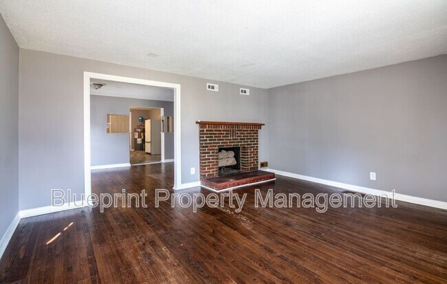 Foto del edificio - 2242 3rd Ave S