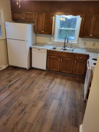 Foto del edificio - 1860 Lowe St