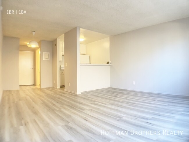 Building Photo - 12602 Venice Blvd Los Angeles, CA 90066