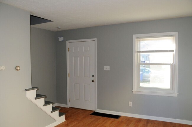 Foto del edificio - 924 S Harris Ave