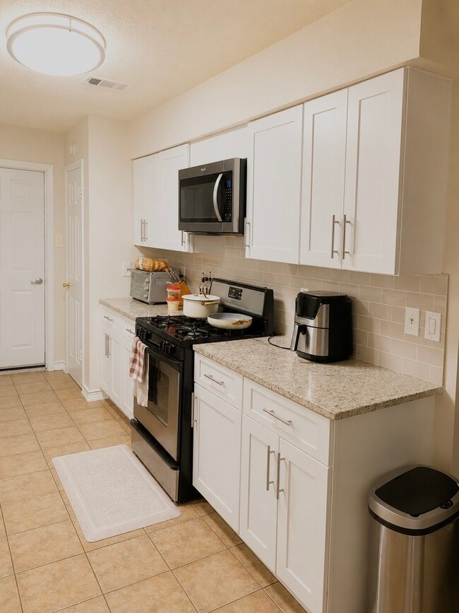 Building Photo - 7446 Soledad Dr