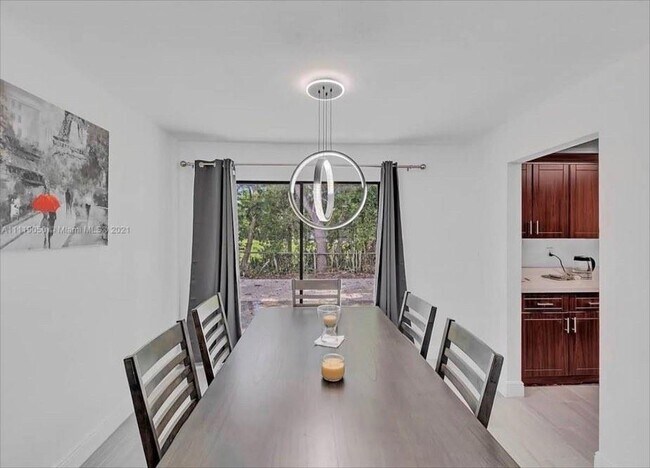 Foto del edificio - 4174 SW 51st St