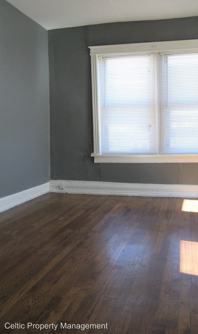 Building Photo - 3743 Washington St