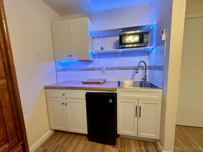 Foto del edificio - 2821 NE 8th Terrace