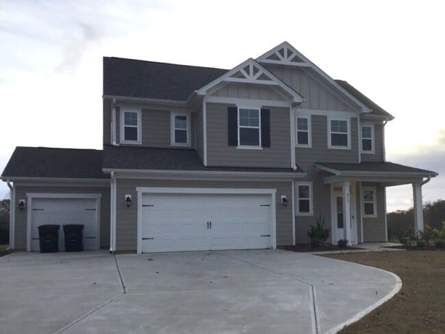 213 Glenwood Dr