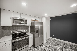 Building Photo - 2602 Washington Ave