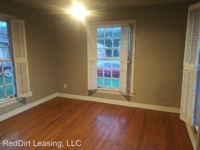 Building Photo - 3 br, 2 bath House - 2529 SE 47th ST