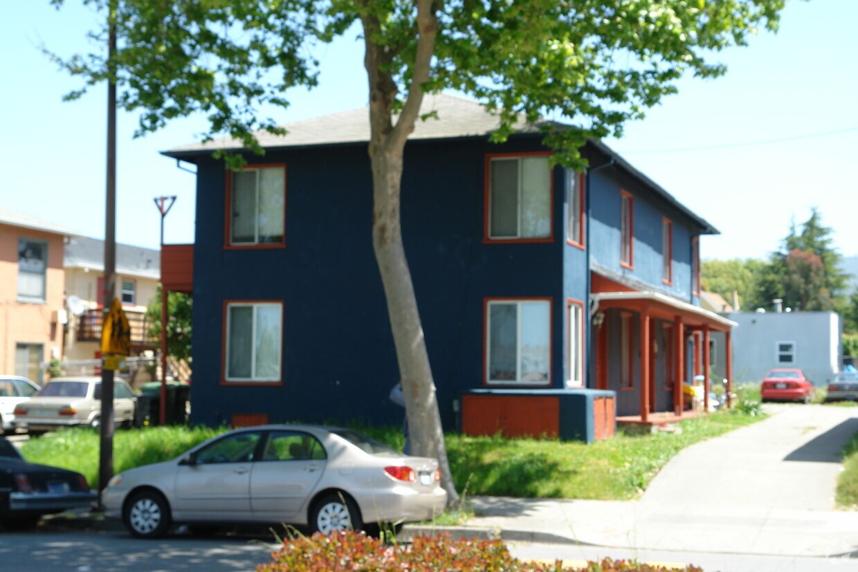 Building Photo - 1729-1735 San Pablo Ave