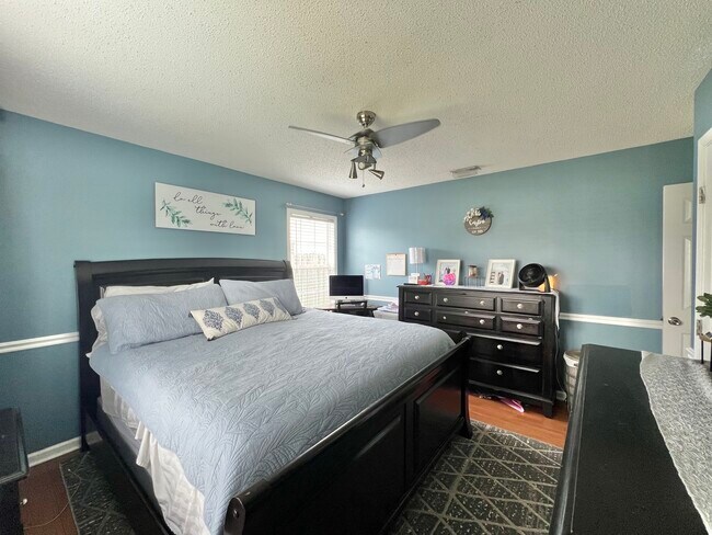 Foto del edificio - 522 Foxfield Ct