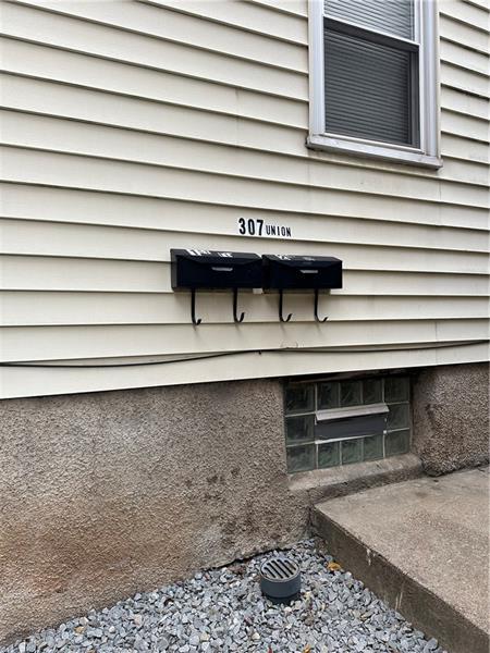 Building Photo - 307 Union St