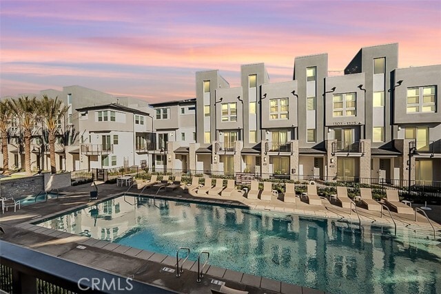 Building Photo - 1415 W Cara Dr