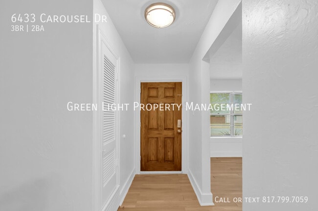 Photo - 6433 Carousel Dr House