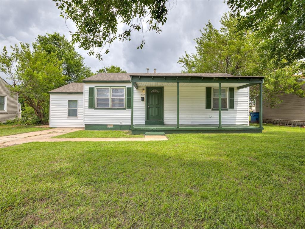 Primary Photo - 209 Elm St