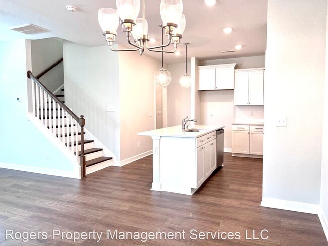 Building Photo - 3 br, 2.5 bath House - 7801 Flatrock Park ...