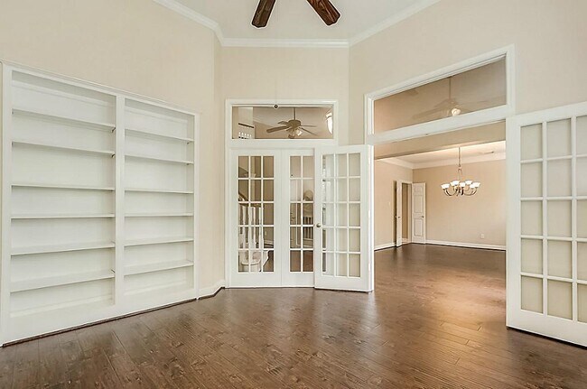 Building Photo - 5715 Sapphire Vista Ln