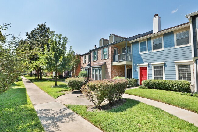 Building Photo - 5800 Lumberdale Rd