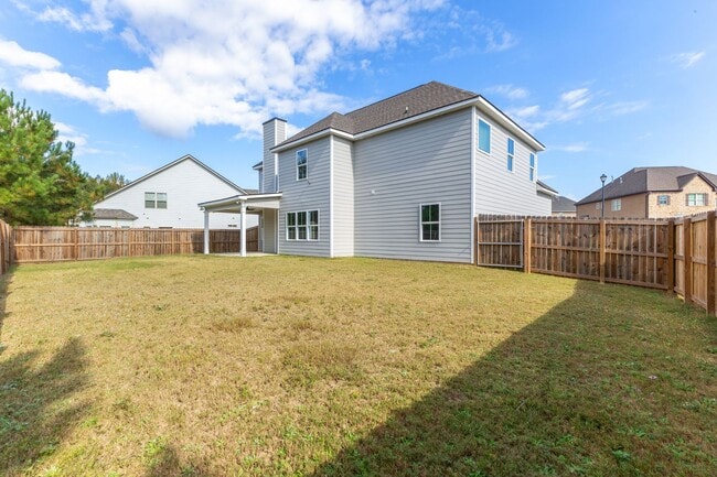 Building Photo - 27 Sweet Birch Dr
