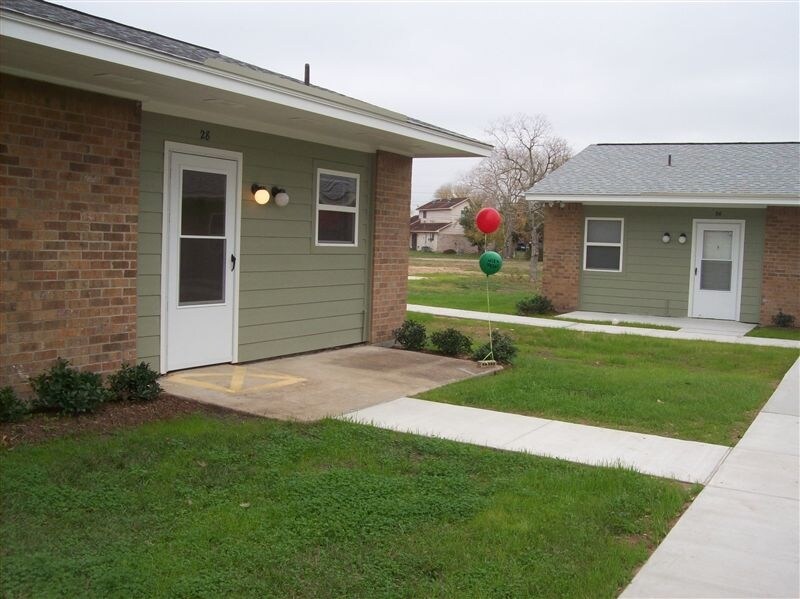 Foto principal - Courtwood Apts