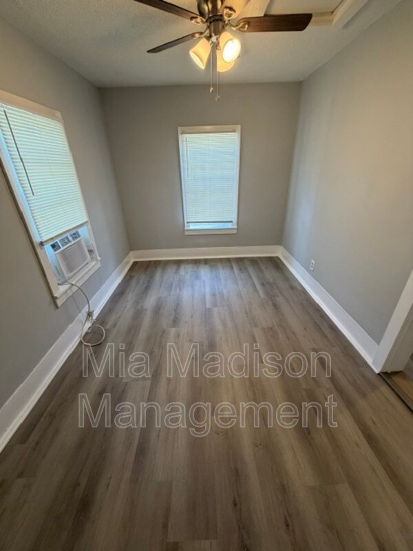 Foto del edificio - 1511 Richards St