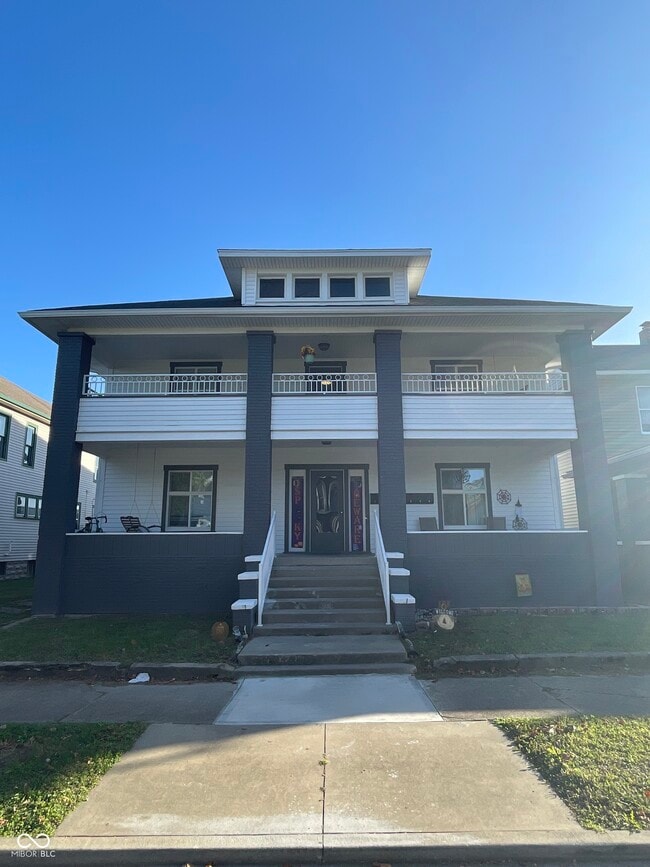 Building Photo - 129 W Hendricks St