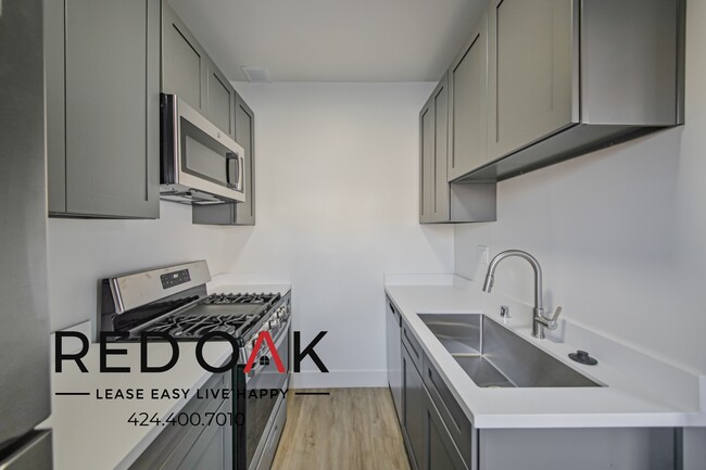 Building Photo - 523-525 Westmoreland Ave