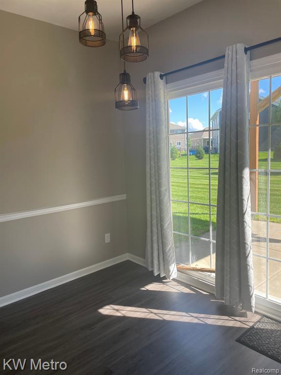 Building Photo - 500 Dockside Cir