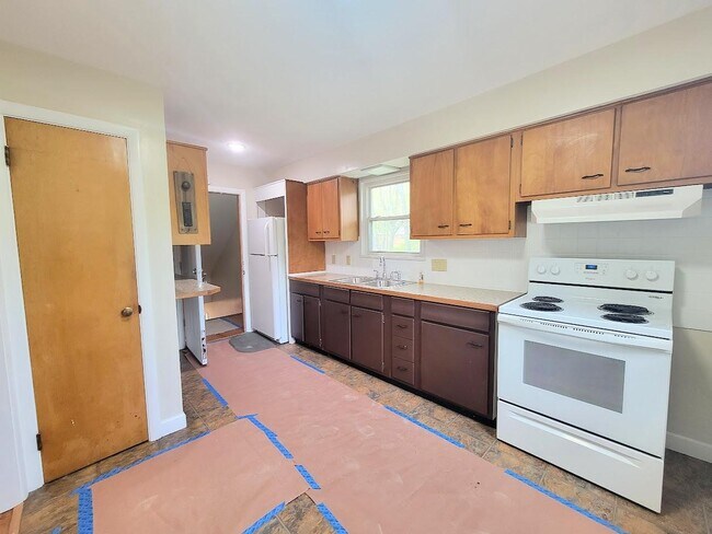 Foto del edificio - 1679 Tanglewood Dr