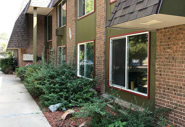 Building Photo - Wheelhouse Apartments