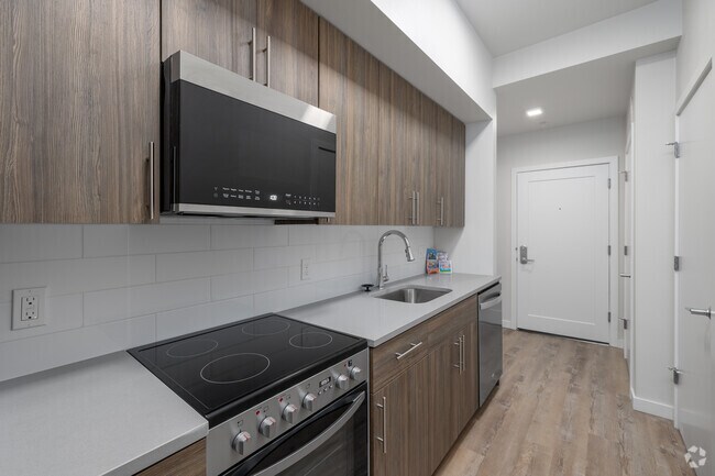 Estudio - 378SF - MARQ - The Woods on Marquam Hill