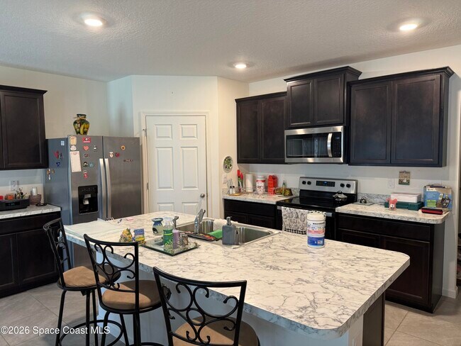 Foto del edificio - 378 Hammonton St SW