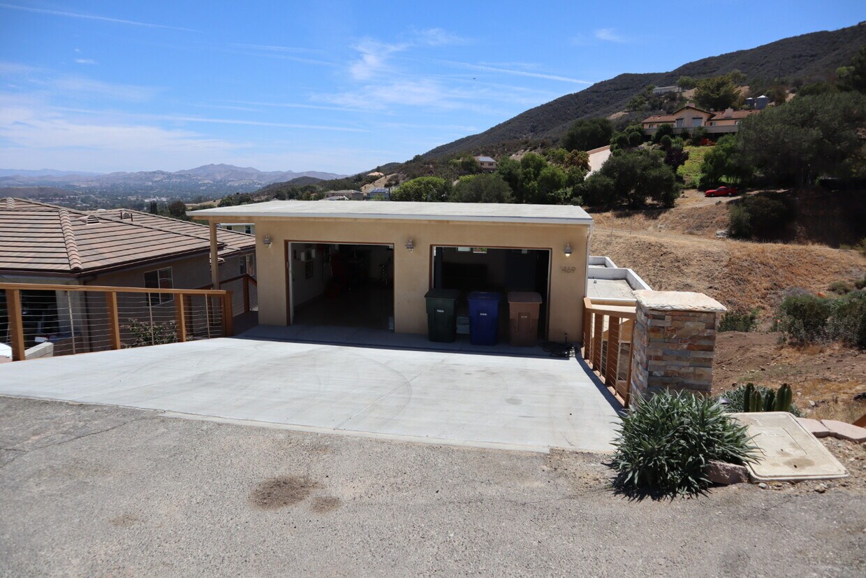 1469 Topa View Trl, Thousand Oaks, CA 91320 House for Rent in