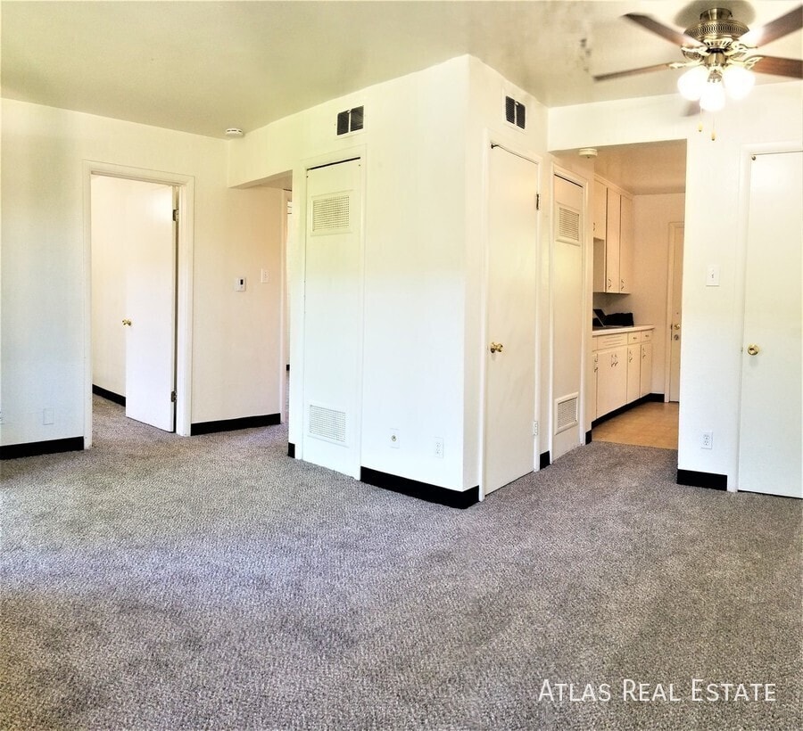 Primary Photo - 3753 Wolff St