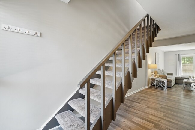 Building Photo - 5009 Ashforth Ct