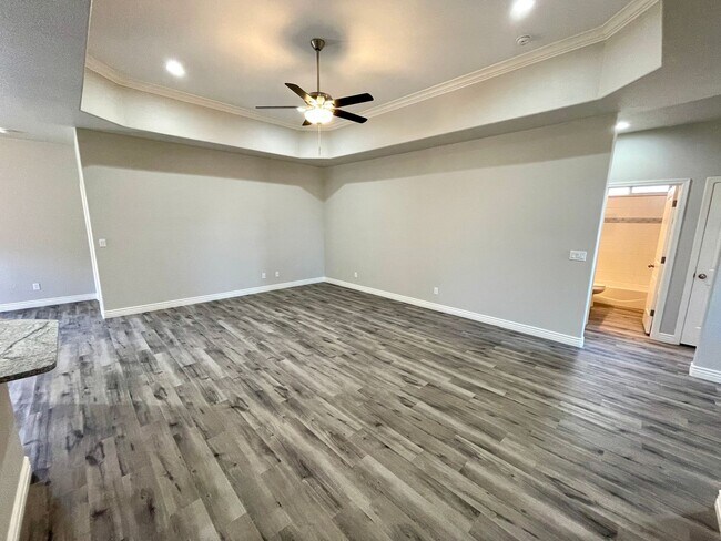 Building Photo - Gorgeous 2024 Built 3 Bedroom 2 Bath Home!
