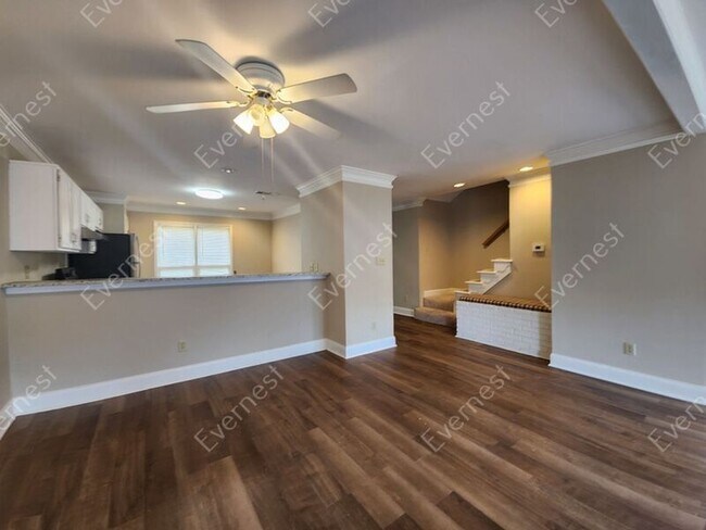 Building Photo - 2696 Arbor Glen Pl
