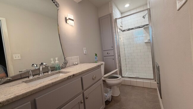 Foto del edificio - 209 E Cammack St