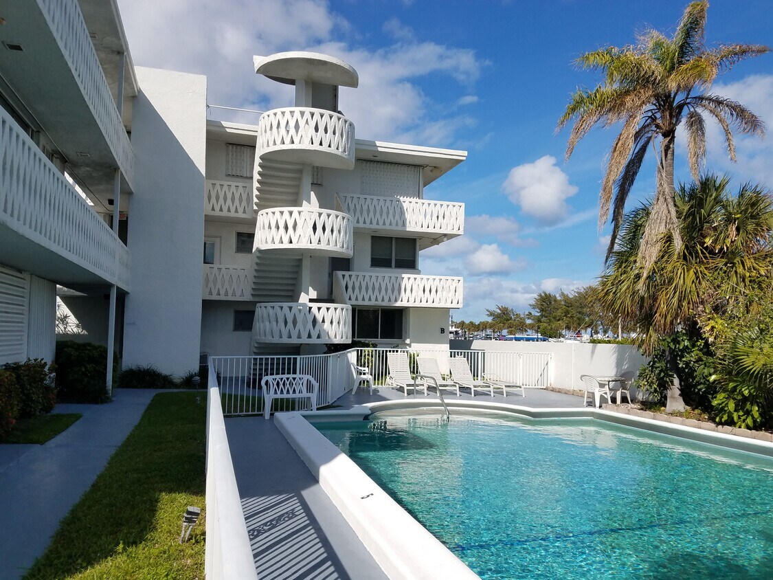 3013 Harbor Dr, Fort Lauderdale, FL 33316 Condo for Rent in Fort
