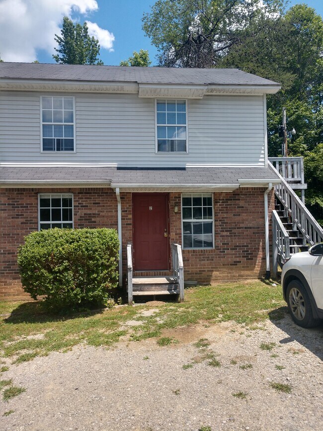 Building Photo - 709 Littlebrook Rd