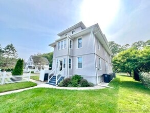 Building Photo - 38 Harborside Dr