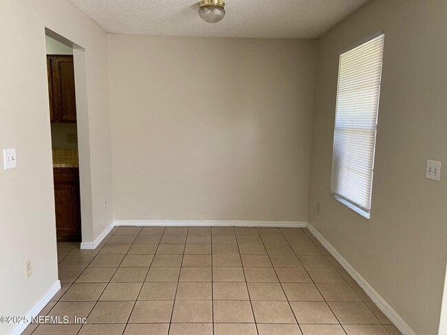 Building Photo - 474 Bentwood Ln