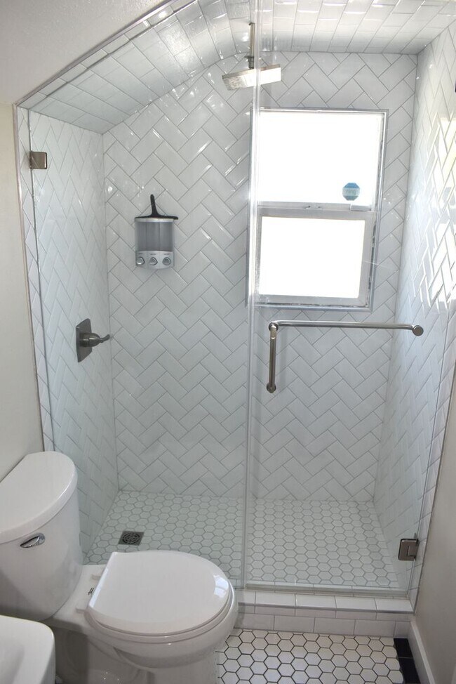 Foto del edificio - 17 S Hutchins St